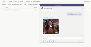 Demonstration of Microsoft Teams Pop Out Chat.